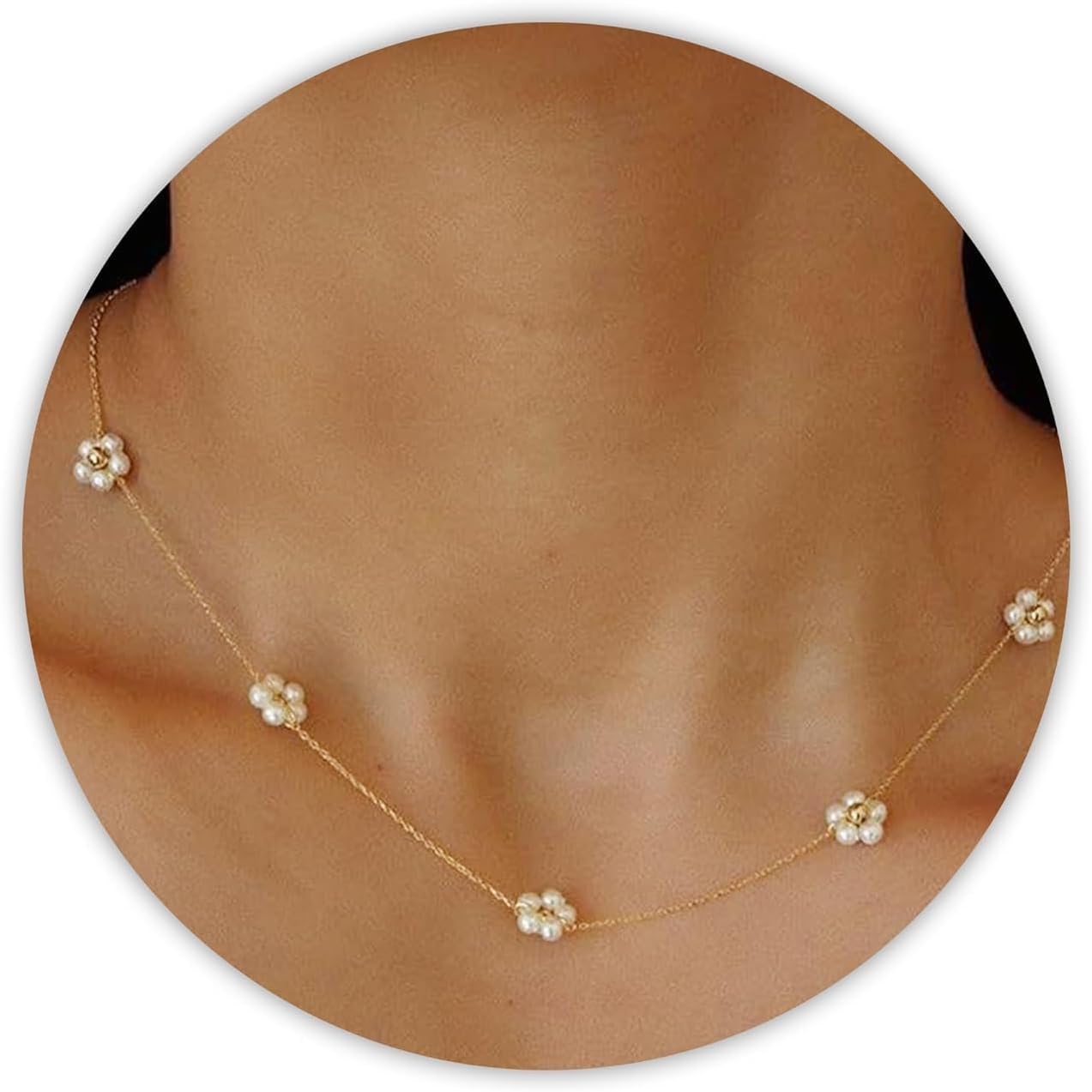 SmileBelle Daisy Pearl Necklace, Dainty Pearl Choker Necklace for Women as Flower Necklace, 14K Gold Plated Stainless Steel Gold Necklaces as Christmas Stocking Stuffers for Girls Daisy Costume Gift